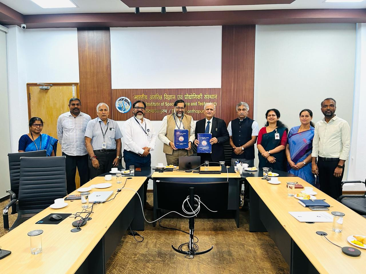 MoU between IIST and UAS-D