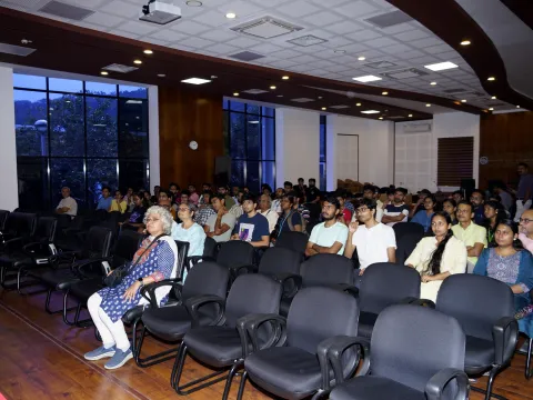 Anyons and Topological Quantum Computation