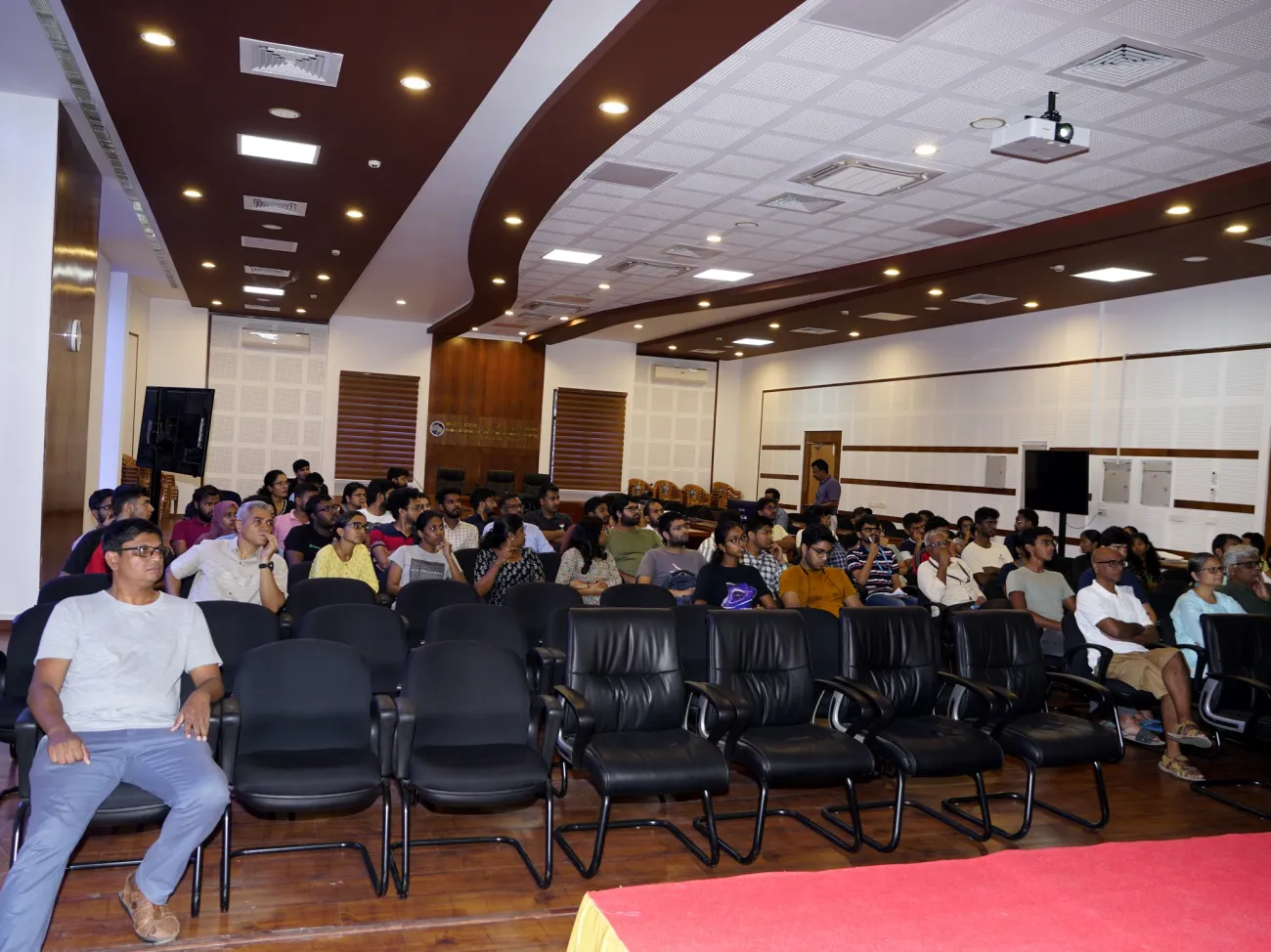 Anyons and Topological Quantum Computation