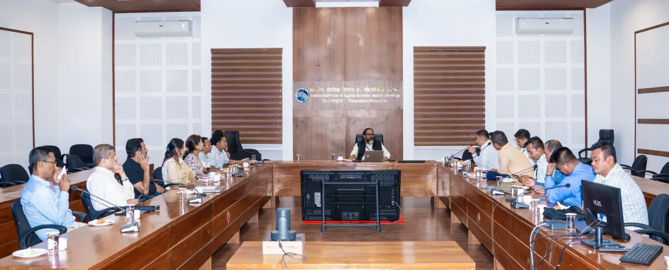 𝐕𝐢𝐬𝐢𝐭 𝐨𝐟 𝐌𝐚𝐧𝐢𝐩𝐮𝐫 𝐌𝐞𝐝𝐢𝐚 𝐃𝐞𝐥𝐞𝐠𝐚𝐭𝐢𝐨𝐧 𝐭𝐨 𝐈𝐈𝐒𝐓